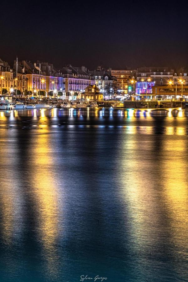Avec JARDINET sans vis à vis Plein centre ville au RDC 350m de la plage Dieppe Esterno foto